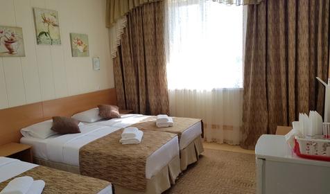 Люкс трехместный с отдельным балконом, Корпус 2 (№212)