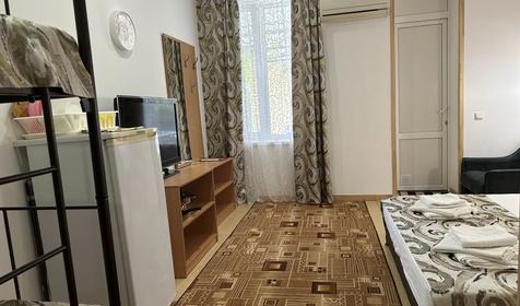 Люкс четырехместный с верандой, Корпус 2 (№104)