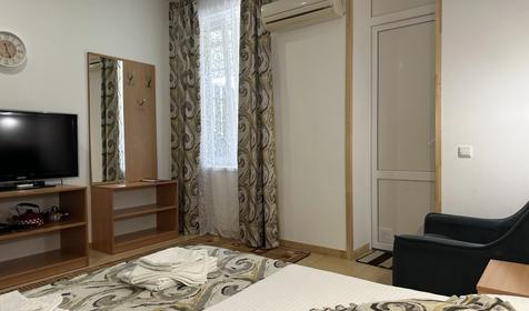 Люкс четырехместный с верандой, Корпус 2 (№104)