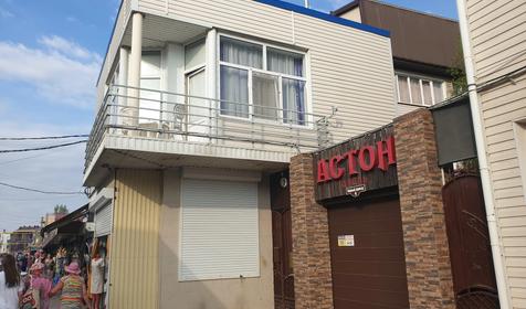 Семейный с балконом