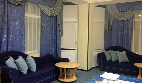 Семейный с балконом