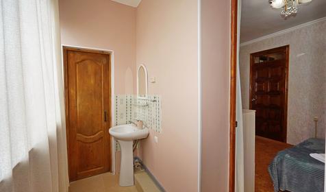 Двухкомнатный шестиместный с балконом