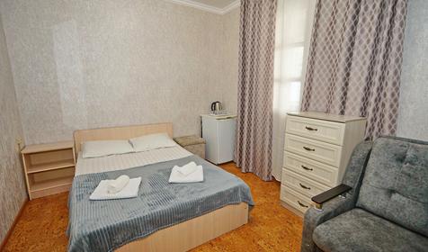 Двухкомнатный шестиместный с балконом