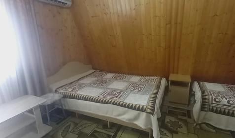 Стандарт улучшенный четырехместный с балконом