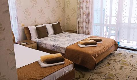 Трехместный с балконом (Standart 3 Plus)