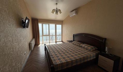 Двухкомнатный семейный с видом на море