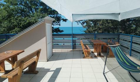 Апартаменты двухкомнатные с террасой