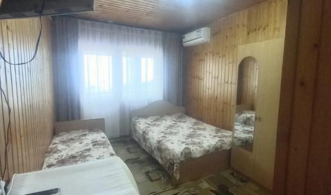 Стандарт улучшенный трехместный с балконом