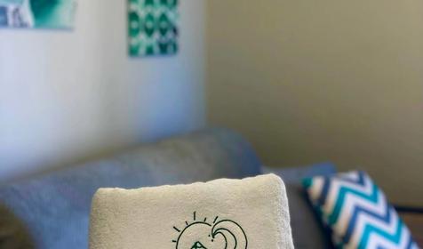 Студия с балконом (вид на море и горы)