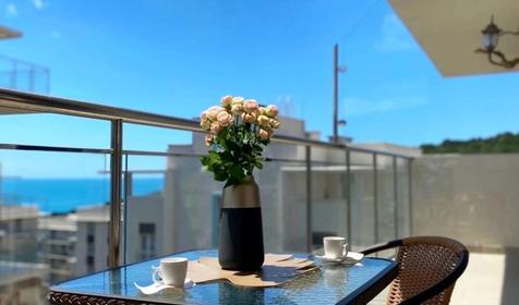 Однокомнатная квартира с балконом и видом на море