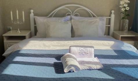 Двухкомнатная квартира с балконом и видом на море