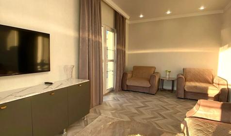 2-квартира со столовой, с балконом и видом на море