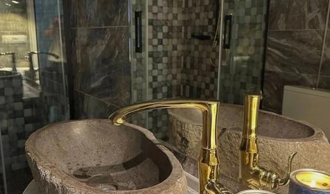 2-квартира со столовой, с балконом и видом на море