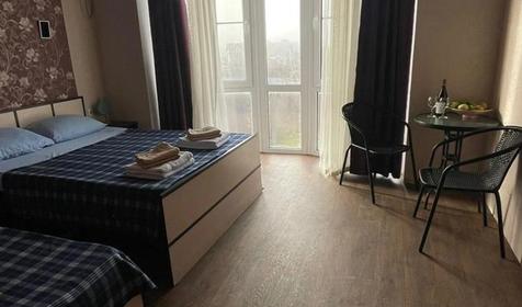 Трехместный