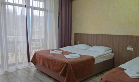 Трехместный с балконом