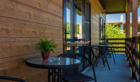 Трехместная студия с кухней