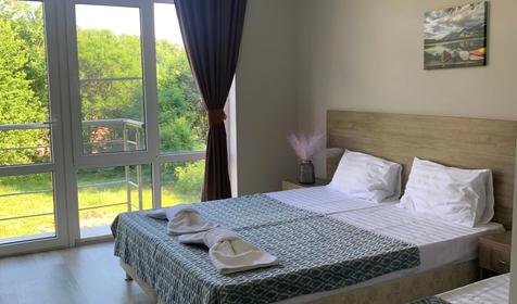  Трехместный люкс