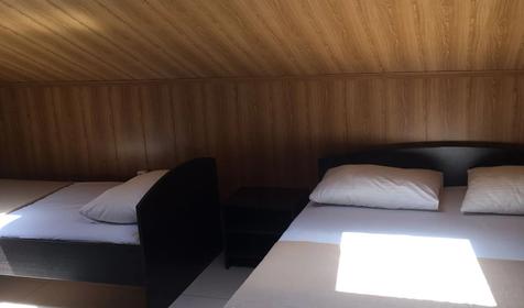 Четырехместный мансардный