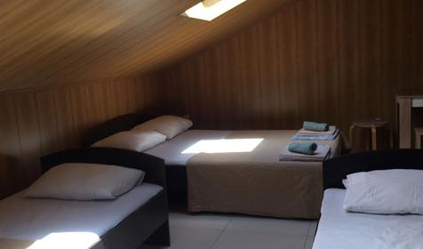 Четырехместный мансардный