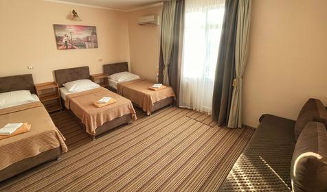 Четырехместный с балконом