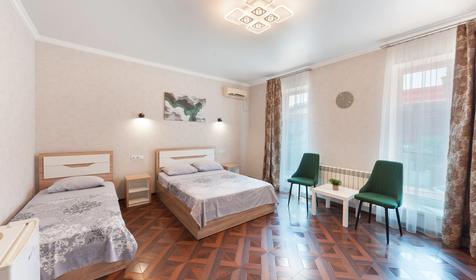 Семейный с собственной внешней ванной комнатой