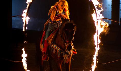 Античное зрелище "Амазонки Боспорского царства" на "АРЕНЕ КОЛИЗЕЙ"