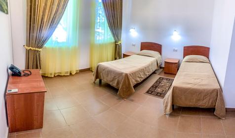 Коттедж четырехместный трехкомнатный, Казачий берег-1