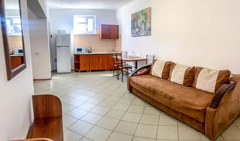 Коттедж четырехместный трехкомнатный, Казачий берег-1