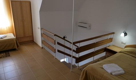 Таунхаус трехместный двухуровневый, Казачий берег-1