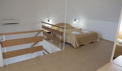 Таунхаус трехместный двухуровневый, Казачий берег-1