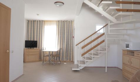 Таунхаус трехместный двухуровневый, Казачий берег-1