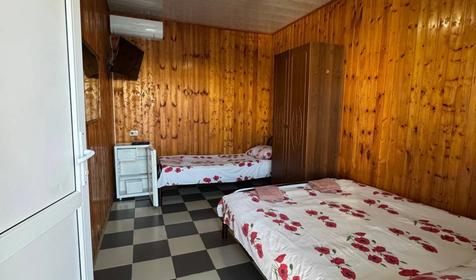 Трехместный с удобствами