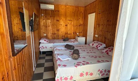 Трехместный с удобствами