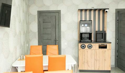 White House (Вайт Хаус)