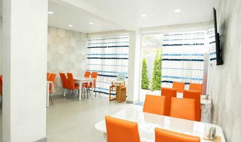 White House (Вайт Хаус)