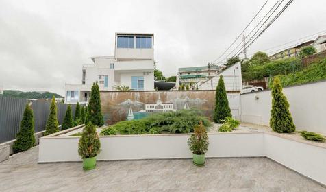 White House (Вайт Хаус)