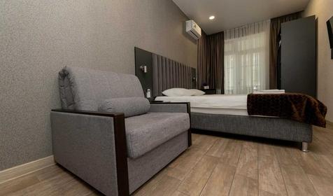 Трехместный люкс