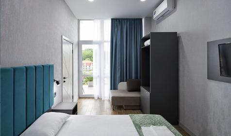 Трехместный люкс