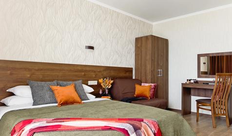 Люкс двухкомнатный с балконом