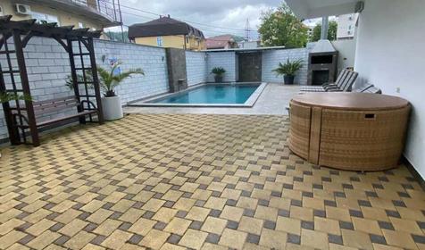 Madisson RoDina (Медиссон РоДина)