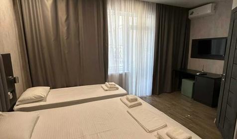 Трехместный люкс