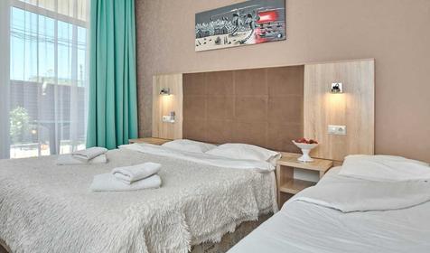 Трехместный люкс