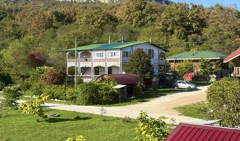 Горное озеро от Травел Хотелс Антураж