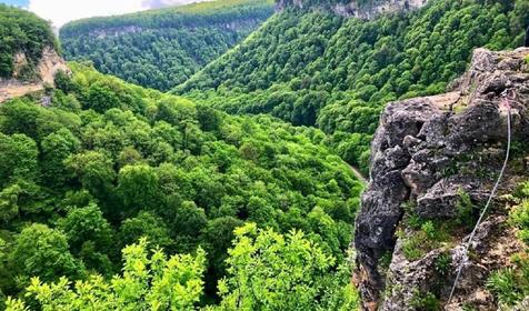 Горное озеро от Травел Хотелс Антураж