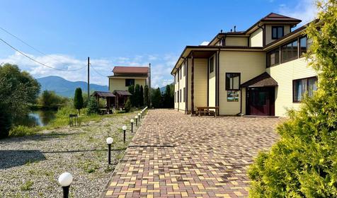 Горное озеро от Травел Хотелс Антураж