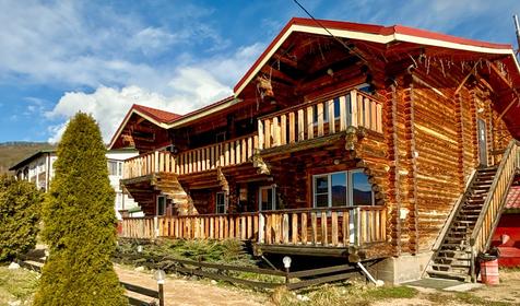 Горное озеро от Травел Хотелс Антураж