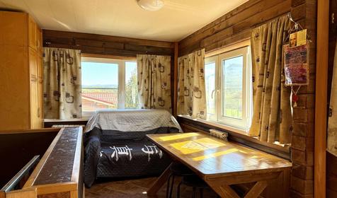 Пятиместный двухуровневый с кухней