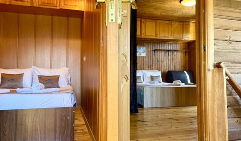 Пятиместный двухуровневый с кухней