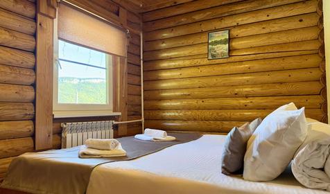 Пятикомнатный десятиместный дом