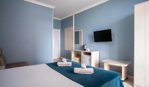 Комфорт трехмстный с балконом